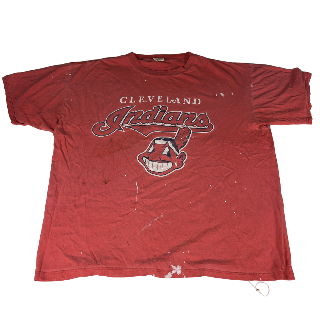Cleveland Indians graphic tee — front