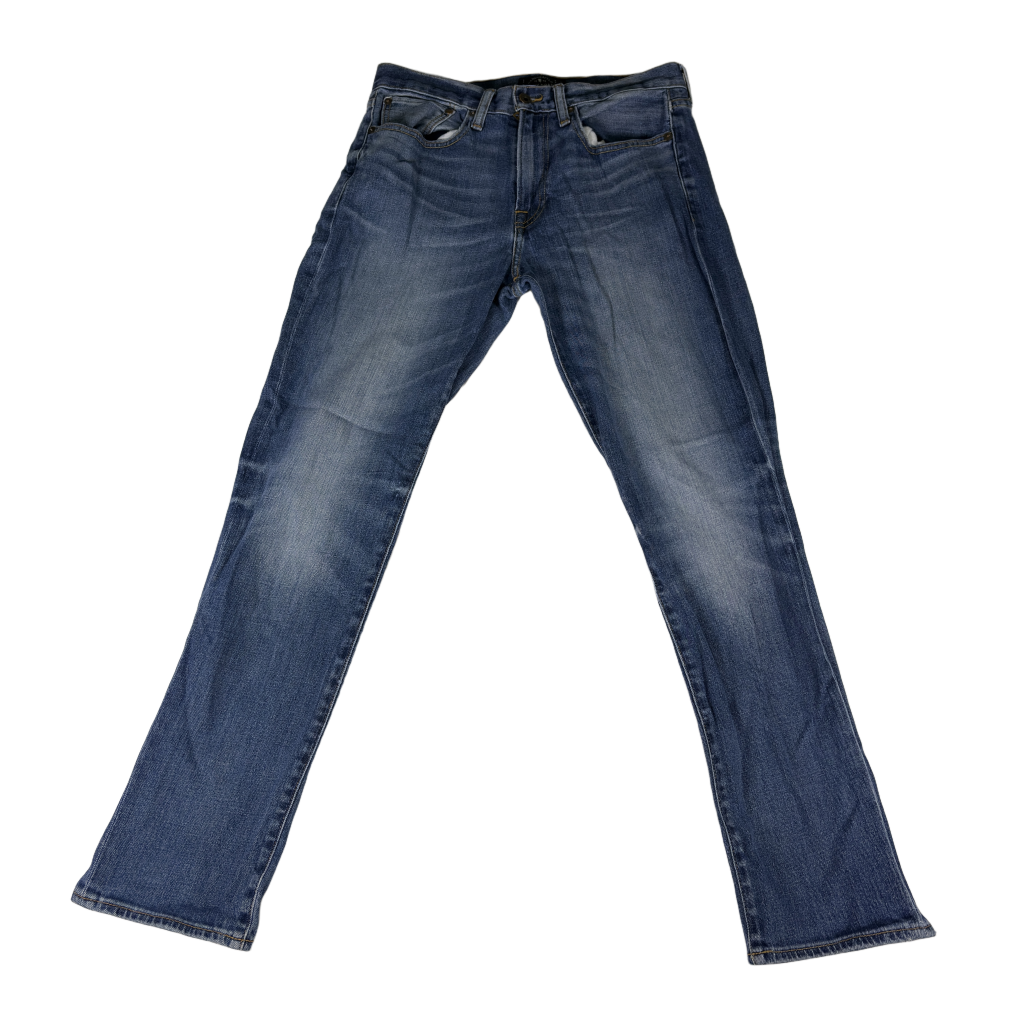 Lucky Brand blue jeans sequence B — front