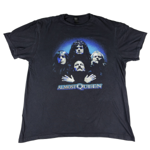 Almost Queen graphic tee